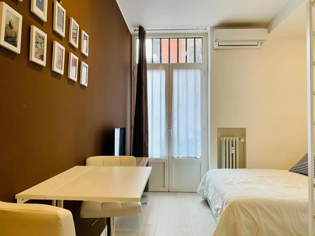דירה מילאנו Comfortable Studio In Via Stromboli איטליה